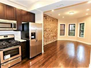 525 W Barry Ave #527-1S, Chicago, IL 60657