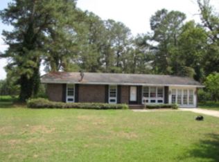 1715 Griffin Rd, Snow Hill, NC 28580