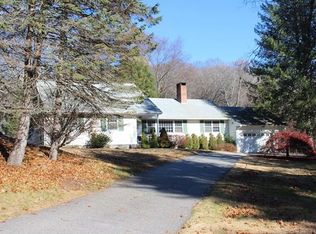 8 Ridge Dr S, Old Saybrook, CT 06475