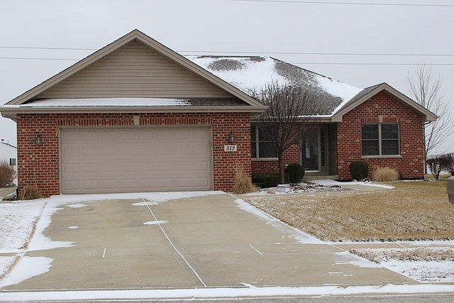 1st image of 513 Highpoint Cir N