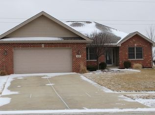 513 Highpoint Cir N, Bourbonnais, IL 60914