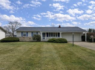 2257 Breezewood Dr, Youngstown, OH 44515