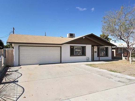 2nd image of 2528 N 51st Dr