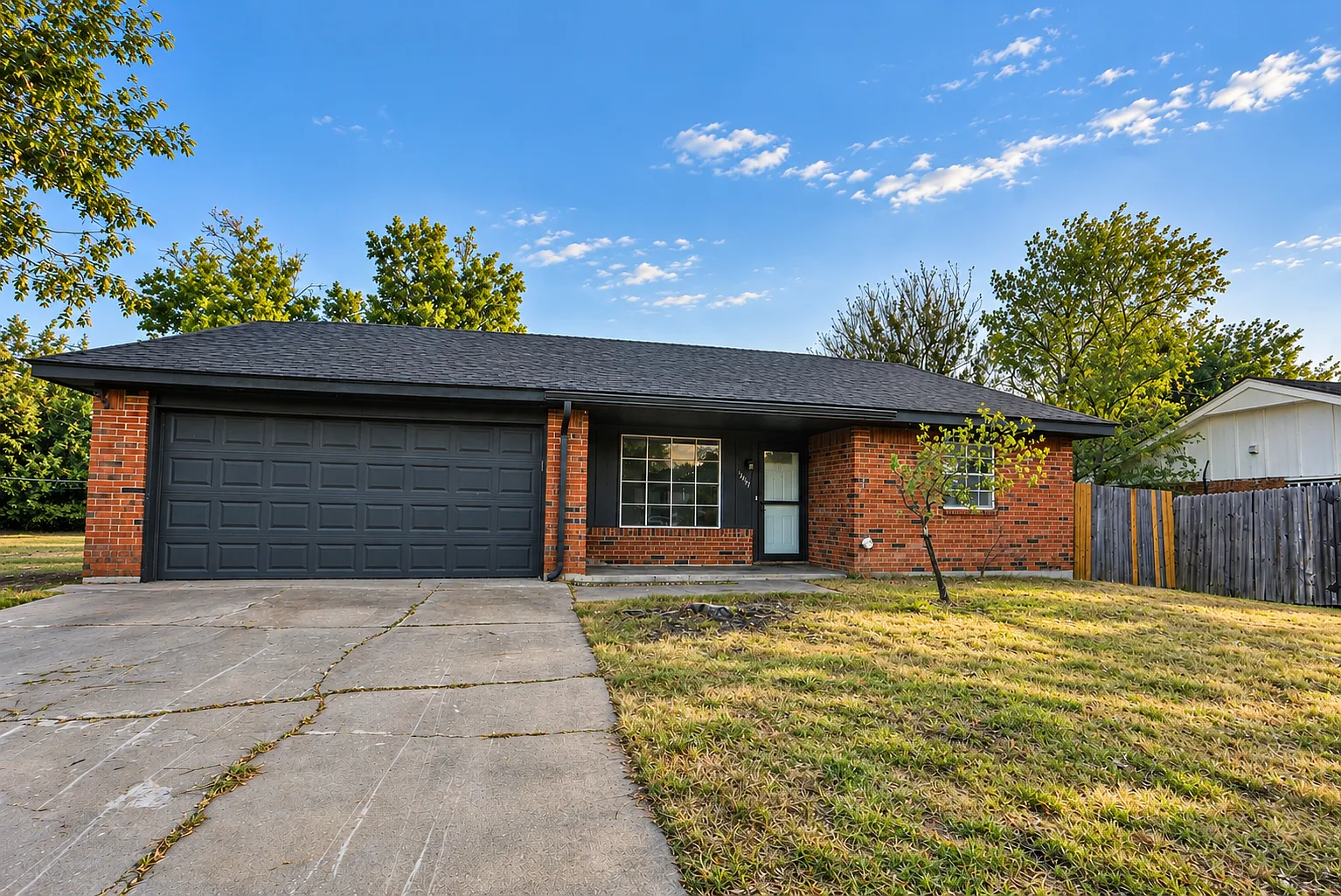 3 bed, 1591 sqft, $1,595 — Photo 1