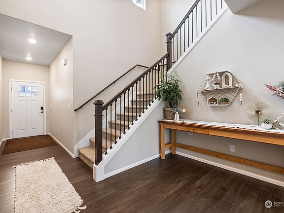 3rd image of 19020 129th Street E