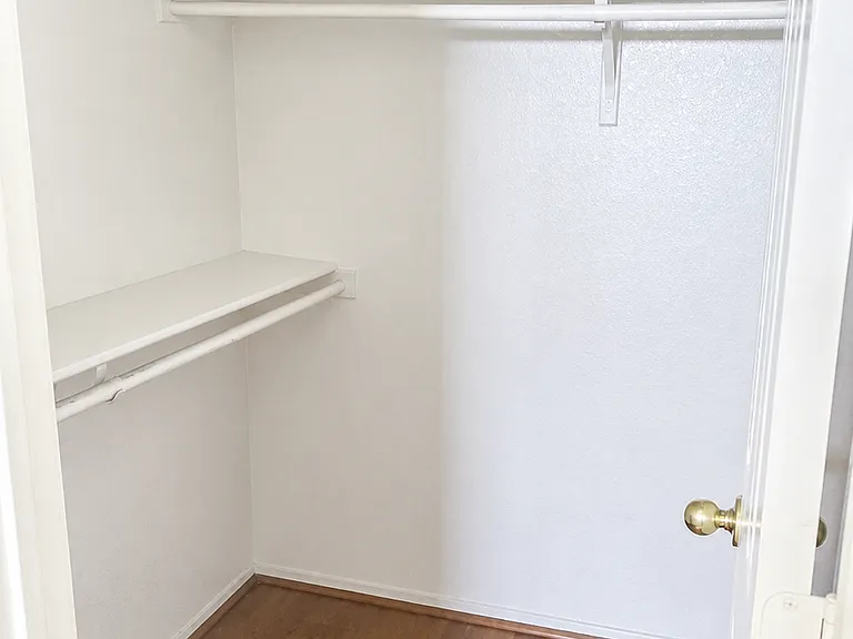5313 Teal Dr — Photo 8
