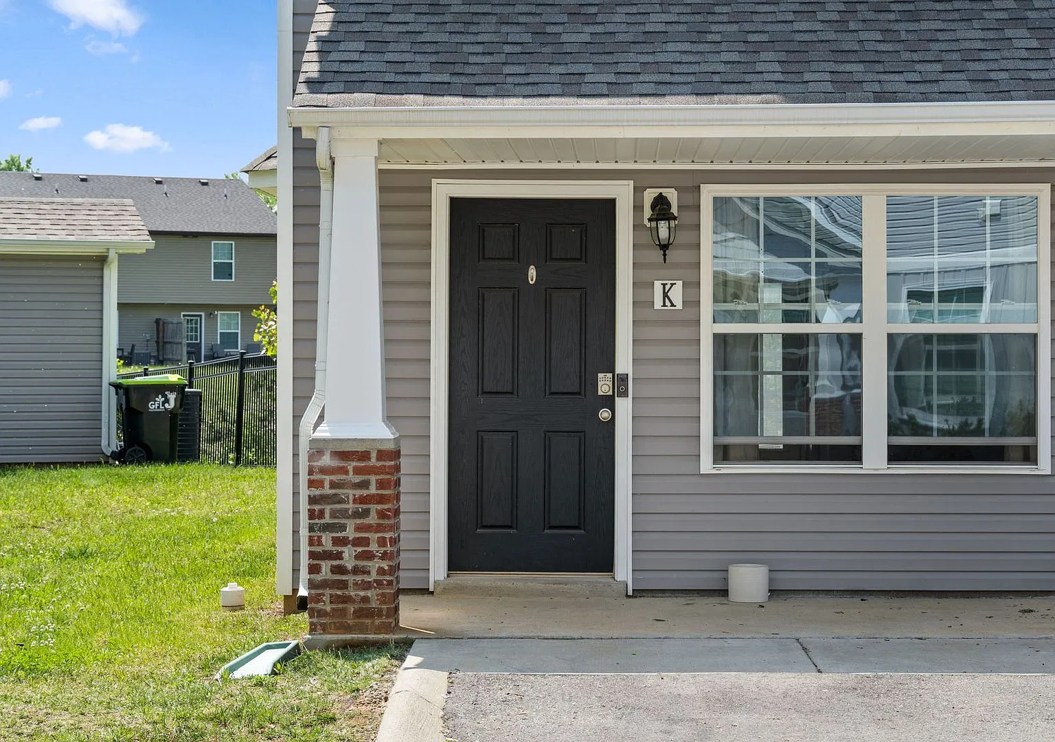 955 Big Sky Dr — Photo 3