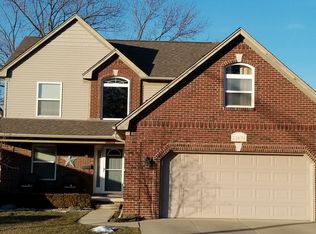 21631 Sunnydale St, Saint Clair Shores, MI 48081