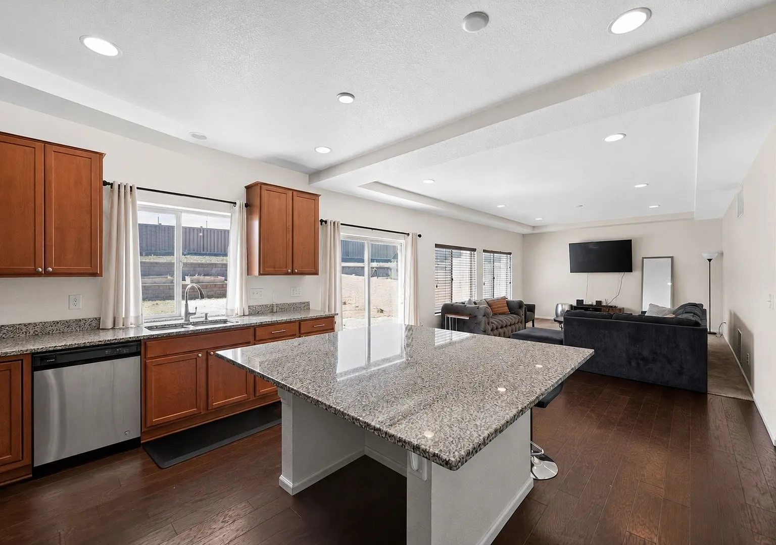 Spacious 4BR Denver Home | Furnished or Unfurnished | Flexible Lease Length — Photo 3