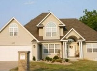 6490 Castleridge Dr, Imperial, MO 63052