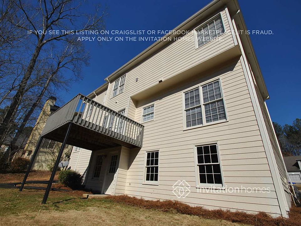 2nd image of 639 Mountain Oaks Pkwy