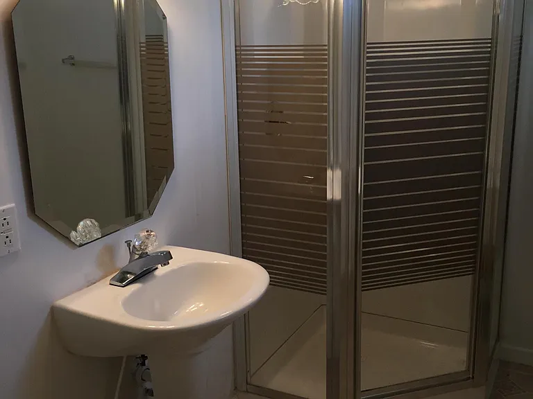 5370 Brooklands Dr — Photo 20