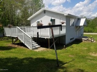 14991 17 Mile Rd, Rodney, MI 49342