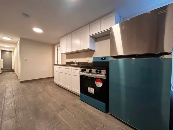 2422 Cambreleng Ave, Bronx, NY 10458