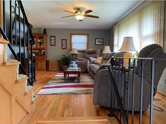 2nd image of 3609 Scribner Dr