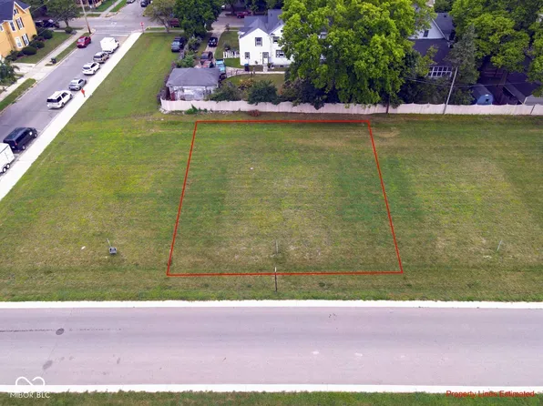 166 W Franklin St, Shelbyville, IN 46176