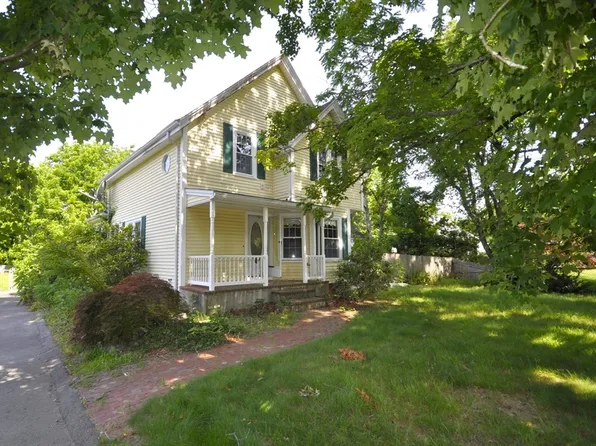 446 Elm St, East Bridgewater, MA 02333