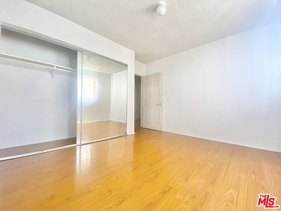 1st image of 12621 Pacific Ave #8A