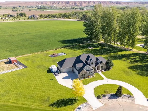 2466 Brooks Dr, Fruitland, ID 83619