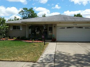 746 N John Daly Rd, Dearborn Heights, MI 48127