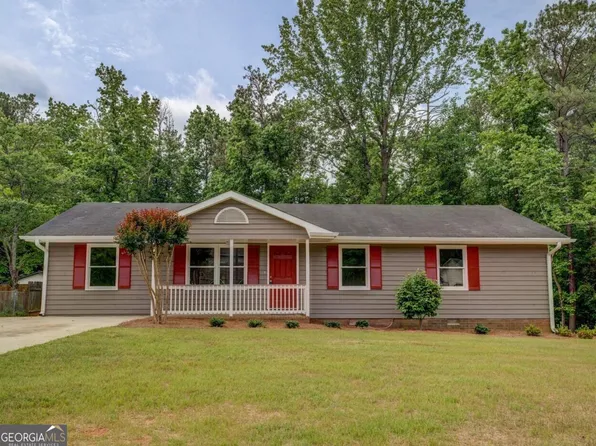 170 Hidden Pines Dr, Covington, GA 30016