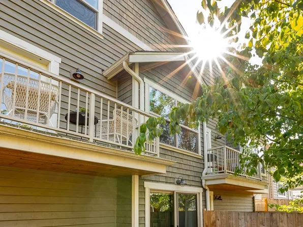 1761 NW 58th Street #A, Seattle, WA 98107