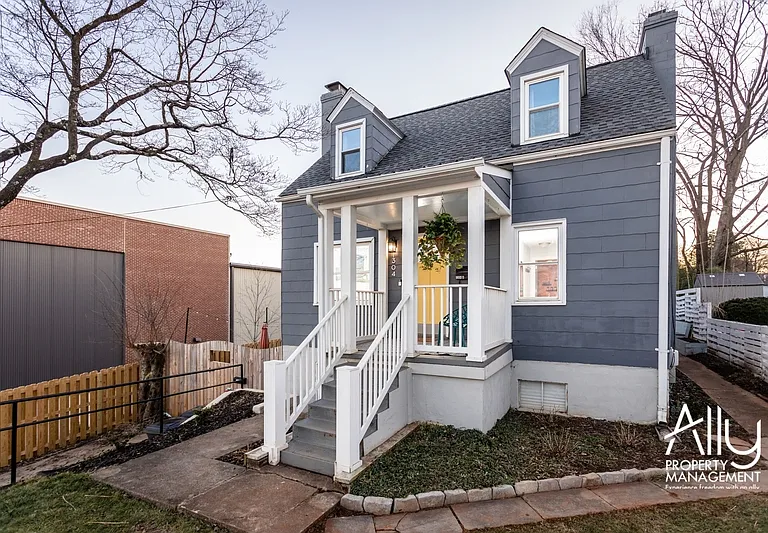 1304 Belleview Ave #1 — Photo 59