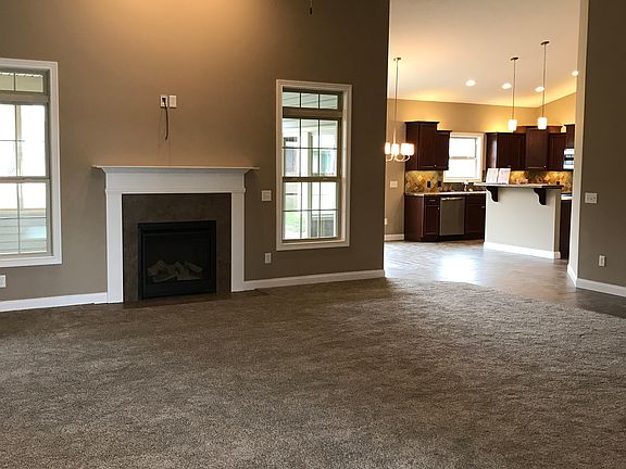 2nd image of 600 Brittania Dr