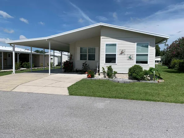 6207 Mission Viejo Dr, Zephyrhills, FL 33542