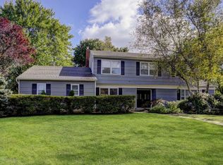 26 Jennifer Ct, Marlboro, NJ 07746