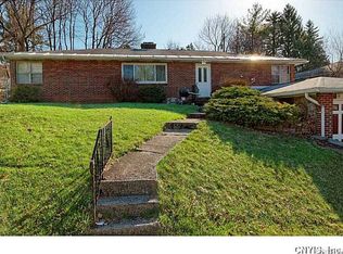 319 Barrington Rd, Syracuse, NY 13214