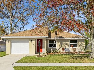 2365 Spring Oaks Cir, Sarasota, FL 34234