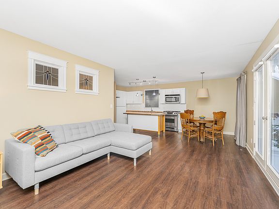 3rd image of 16 Park St