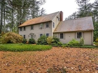 55 Fairway Ln, Foxboro, MA 02035