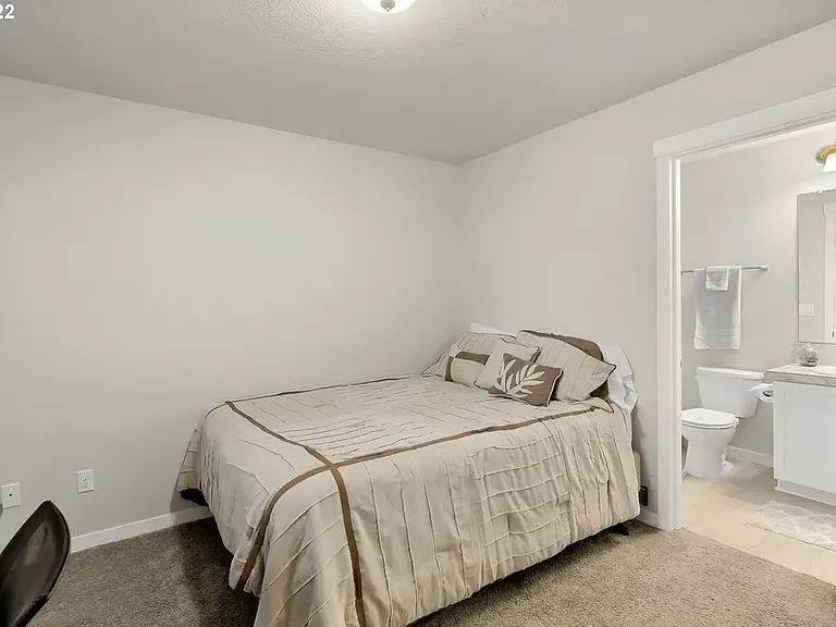 28605 SW Orleans Ave — Photo 6