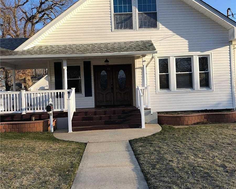 2nd image of 272 Lena Ave