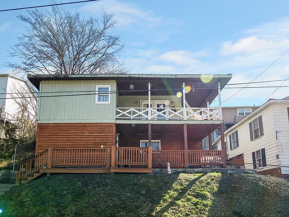1st image of 125 Combs St