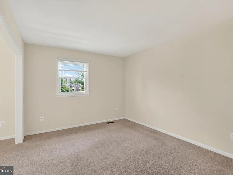 7481 Jayhawk St — Photo 15