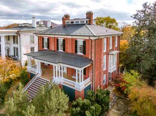 14 Madison Pl, Staunton, VA 24401