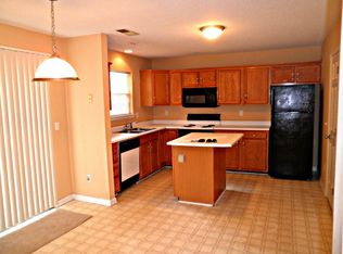 9211 Ligon Ct, Charlotte, NC 28213