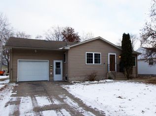 502 Merriam Ave S, Thief River Falls, MN 56701