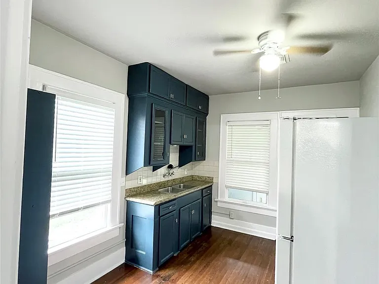 4009 Oak Ridge St — Photo 16