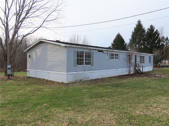3rd image of 13381 Craine Rd