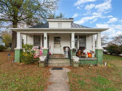700 Thomas St, Reidsville, NC, 27320