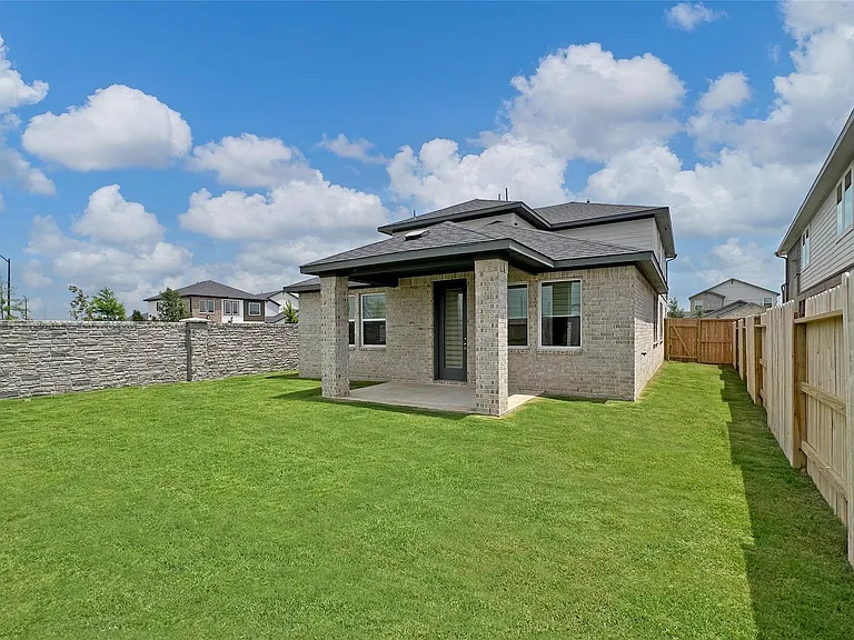 22114 Ingham Bluff Ln — Photo 36