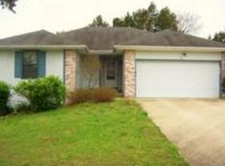 115 Rock Spring Ct, Hollister, MO 65672