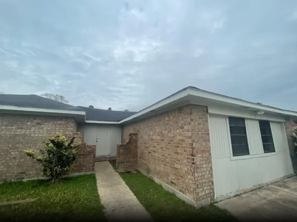 12779 Enchanted Path Dr, Houston, TX 77044