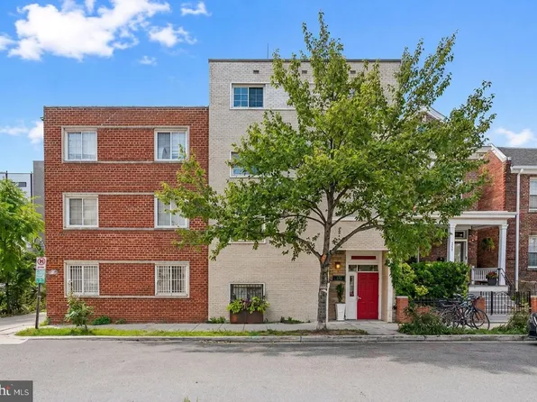 718 Park Rd NW APT 2, Washington, DC 20010
