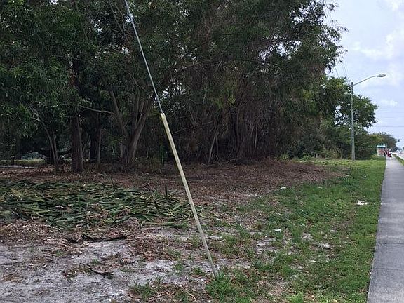 4th image of 000 Lantana Road