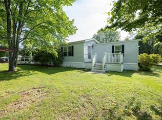 37 Valley Ln, Prospect, CT 06712